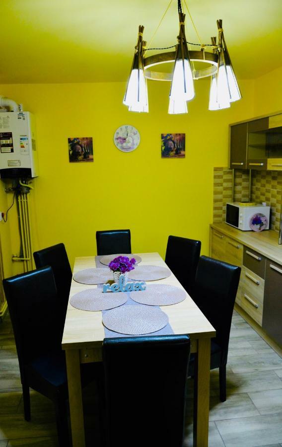 Casa Iris Center Hotell Sibiu Eksteriør bilde