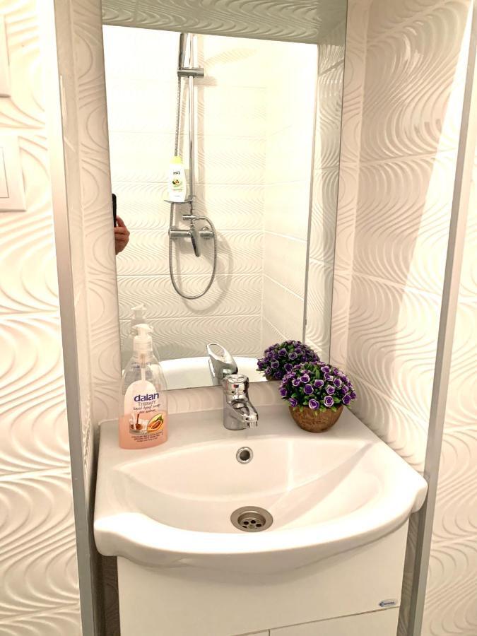Casa Iris Center Hotell Sibiu Eksteriør bilde