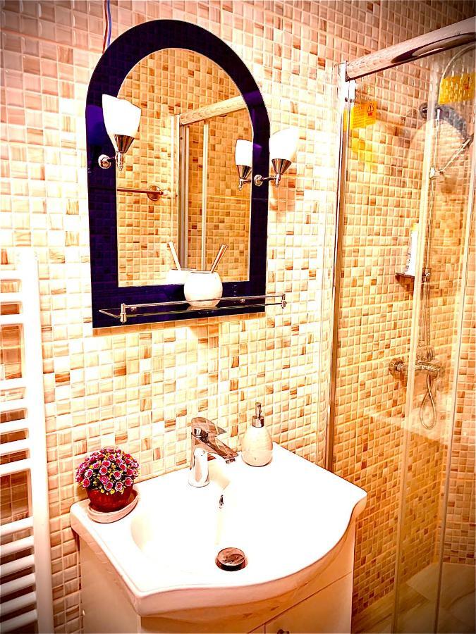 Casa Iris Center Hotell Sibiu Eksteriør bilde